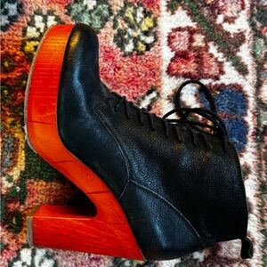 Lucky Brand Black wooden healed booties